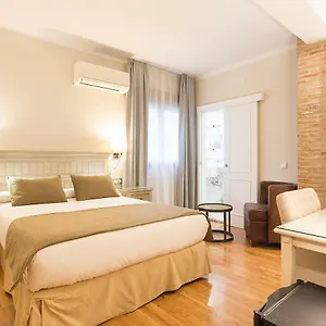 California 2*, Málaga España